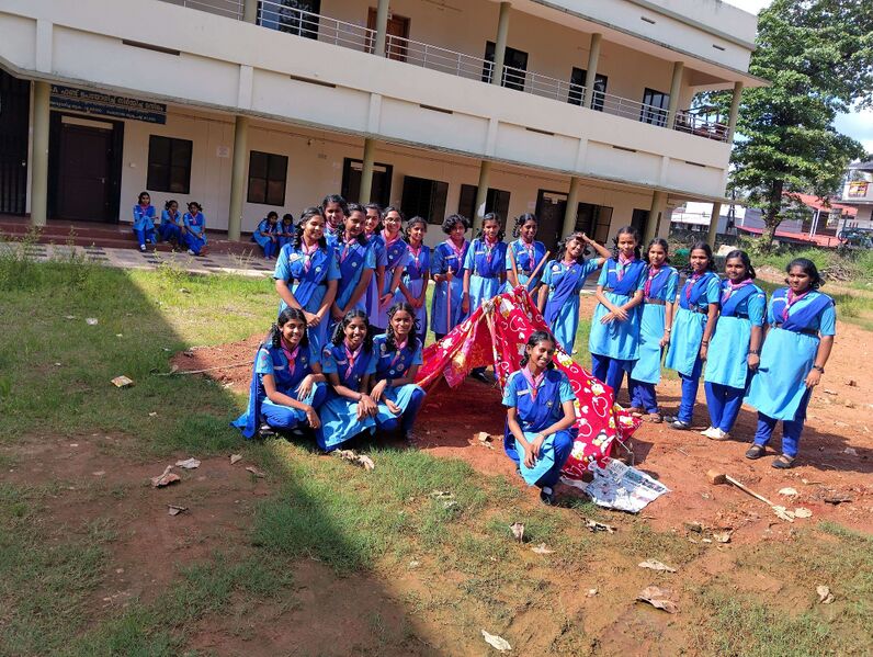പ്രമാണം:42008 gghss4.jpg