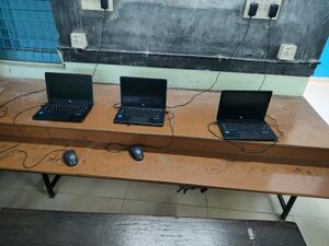 43004 hitech lab1.jpg