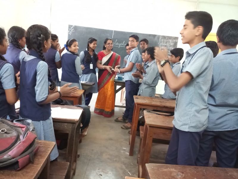 പ്രമാണം:44019 9B.jpg