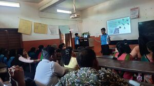 47026 Internet class.jpg