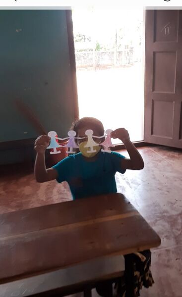 പ്രമാണം:BS21 KNR 13657 9.jpg