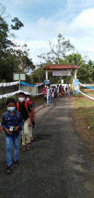 BS21 WYD 15054 4.jpg