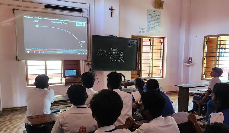 പ്രമാണം:Chandrayan 35052 23 (1).jpg