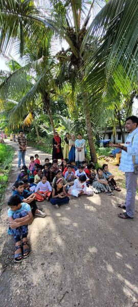 പ്രമാണം:Chingam 1.jpg