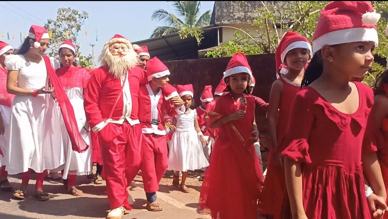 പ്രമാണം:19833-xmas 2022 3.jpg