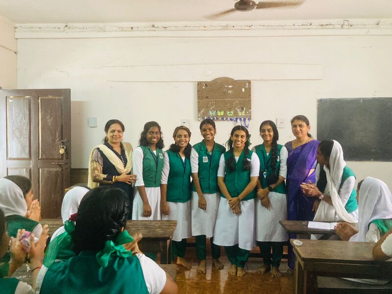 പ്രമാണം:23013-Englsh club.jpeg