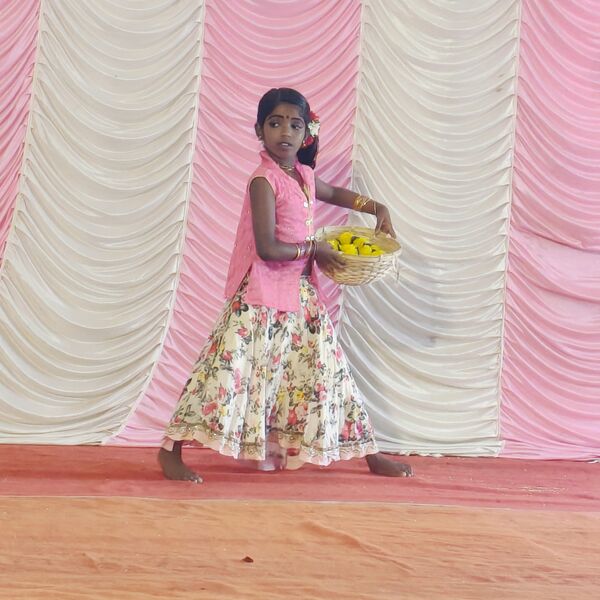 പ്രമാണം:35059 kalolsav 1.jpg