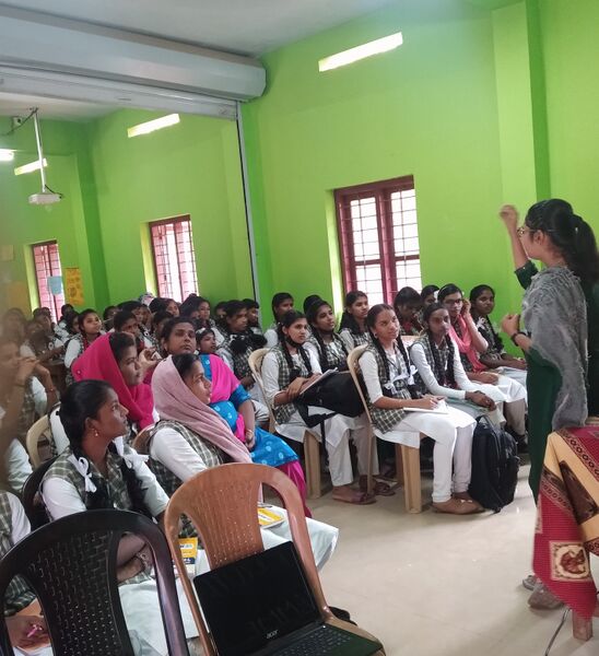 പ്രമാണം:39050 hitech prgm2.jpg