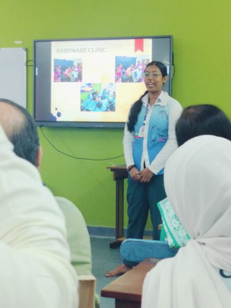 പ്രമാണം:43085 unicef7.jpeg