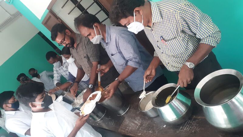 പ്രമാണം:44050 22 11 4.jpeg