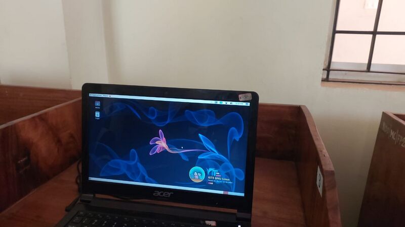 പ്രമാണം:Installatio fest088.jpg