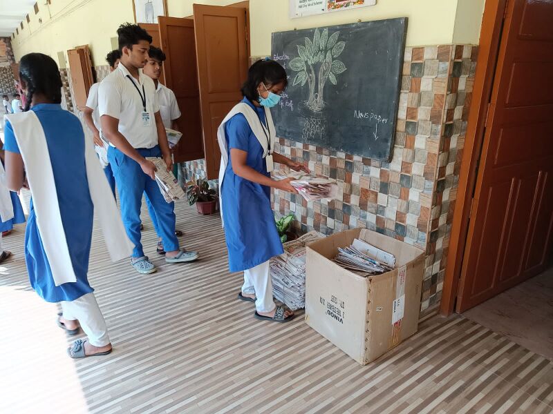 പ്രമാണം:Newspaper collection 35052 22 (4).jpg