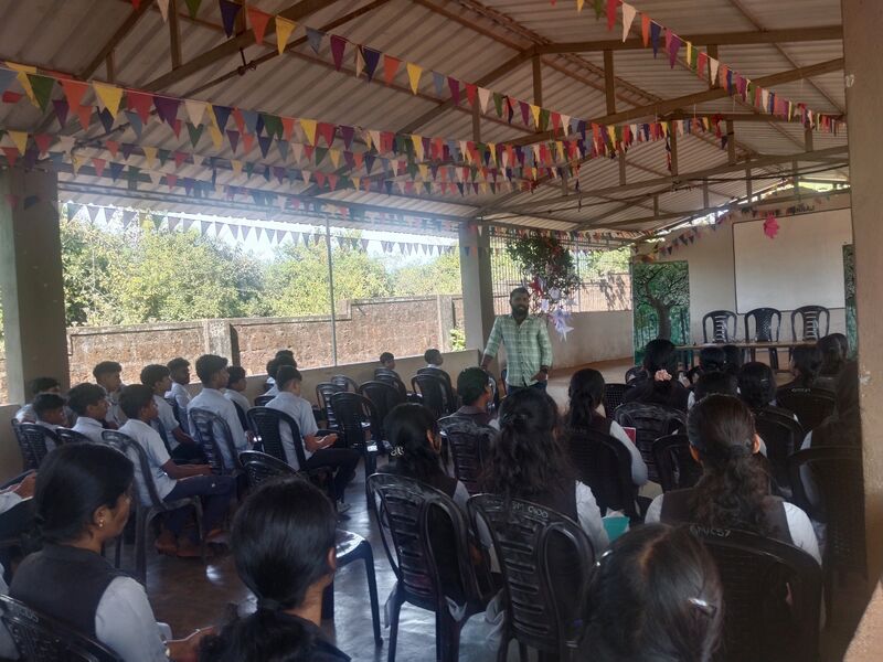 പ്രമാണം:11073 moti25 2.jpg