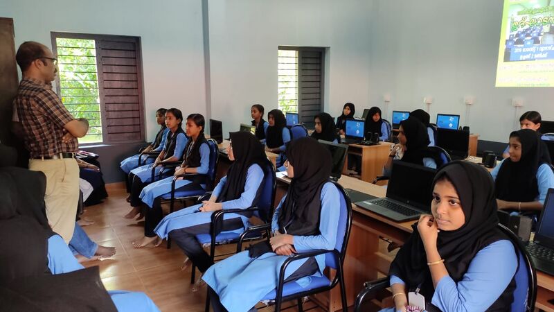 പ്രമാണം:11453 007.jpg