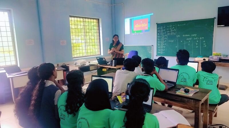 പ്രമാണം:12052 kgd schoolcamp3.jpeg