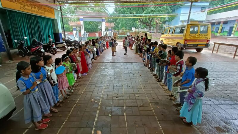 പ്രമാണം:19808-pattarang-std2 (3).jpeg