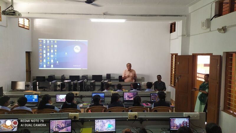 പ്രമാണം:33056 LKC 20245.jpg