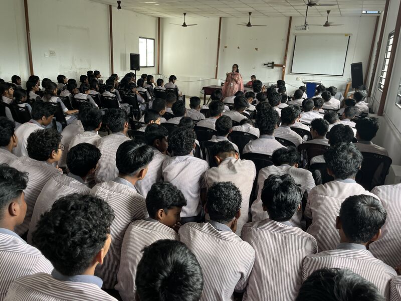 പ്രമാണം:35050 AIDS225.jpg