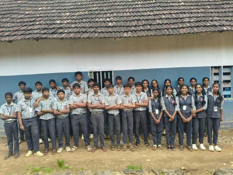 പ്രമാണം:38043 lk students 2023-26.jpeg