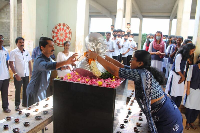 പ്രമാണം:43004 100146.jpg