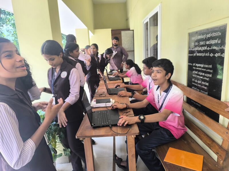 പ്രമാണം:44029 2422.jpg