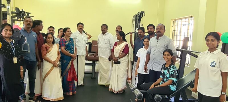 പ്രമാണം:44029 2570.jpg