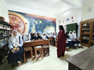 47102-reading day1.jpg