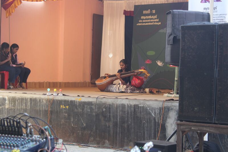 പ്രമാണം:KSK2026-22052-LK STUDENTS-SHCGHSS THRISSUR-JAN14-SL 13.jpg