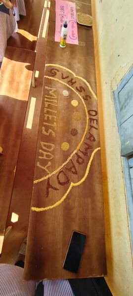 പ്രമാണം:11032 school millet.jpeg