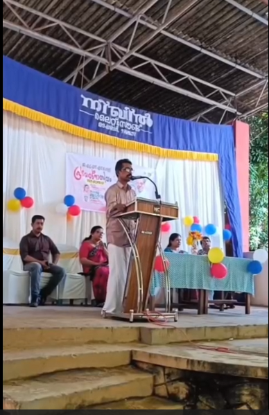 പ്രമാണം:16012-school-pravesanolsavam3.png
