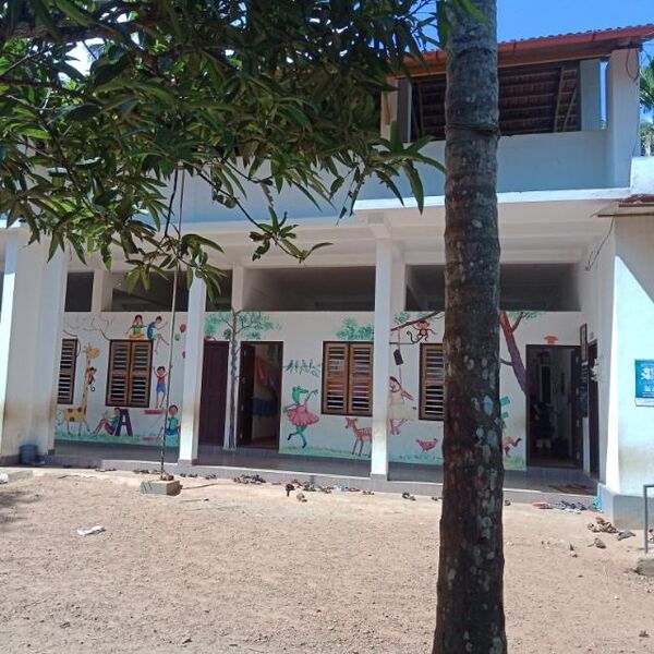 പ്രമാണം:16702 schoolMain.jpg