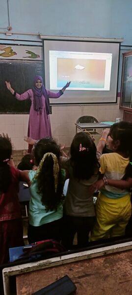 പ്രമാണം:19512.hitech presentation.jpeg