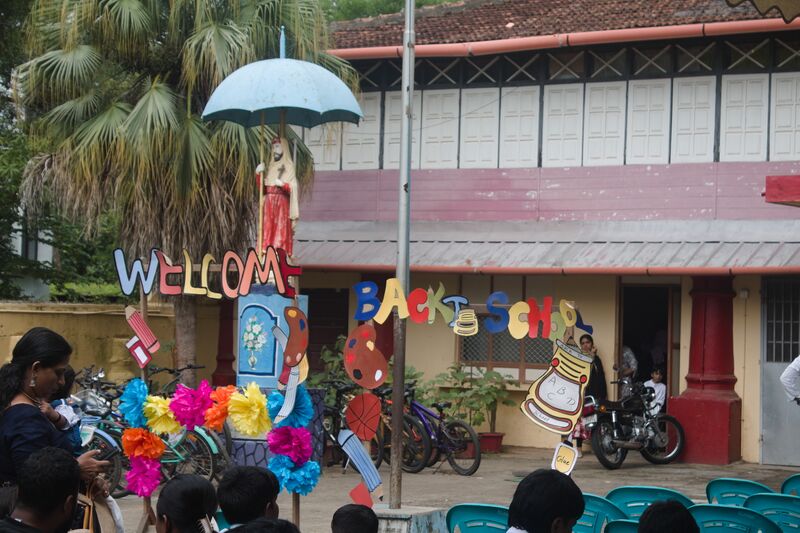 പ്രമാണം:26013 Praveshanolsavam25 1.jpg