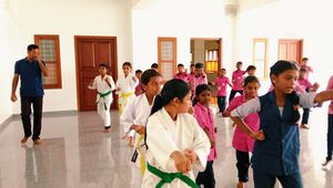 28014 EKM CARATTE.jpg