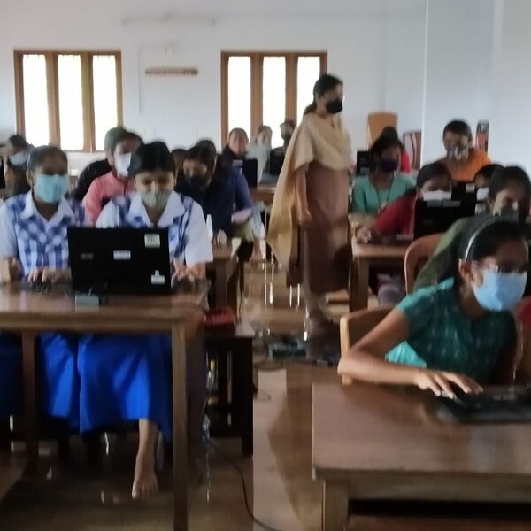 പ്രമാണം:31076 l8.jpg