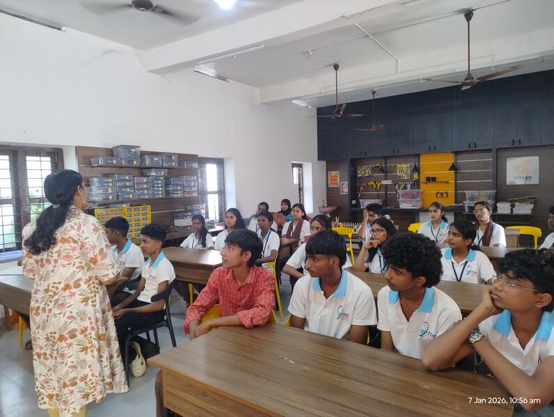 പ്രമാണം:36015 field visit3.jpg