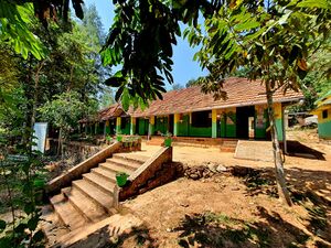 42647 office building.jpg