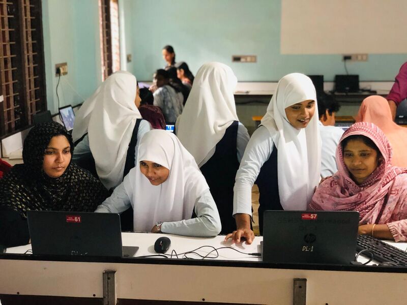 പ്രമാണം:48086 parents training lk1 2025.jpg