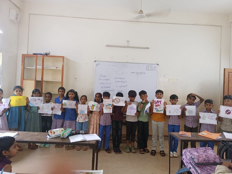 പ്രമാണം:JpgAW 25 PKD 20019 1.jpg