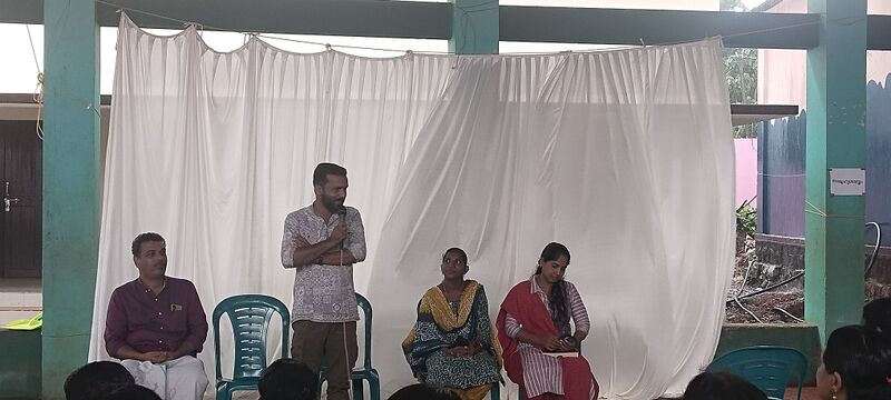 പ്രമാണം:12027 navagathar 2025 MAY 28.jpg