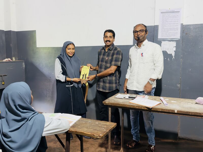 പ്രമാണം:19011-MLP-Class Library Inauguration 01.jpg