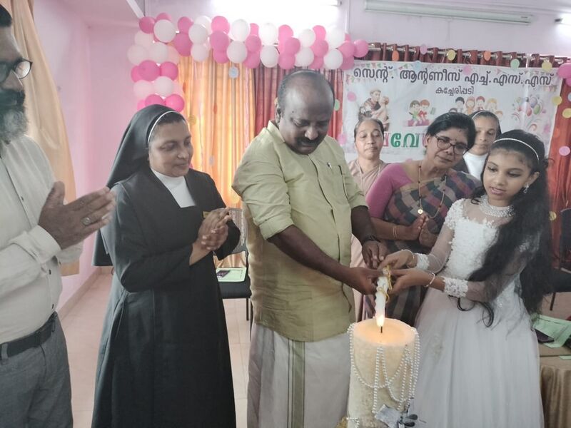 പ്രമാണം:26084 PRAVESHANAULSAVAM 2024-25.jpeg