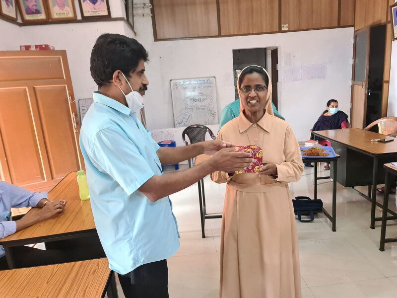 പ്രമാണം:33056 11march7.jpeg