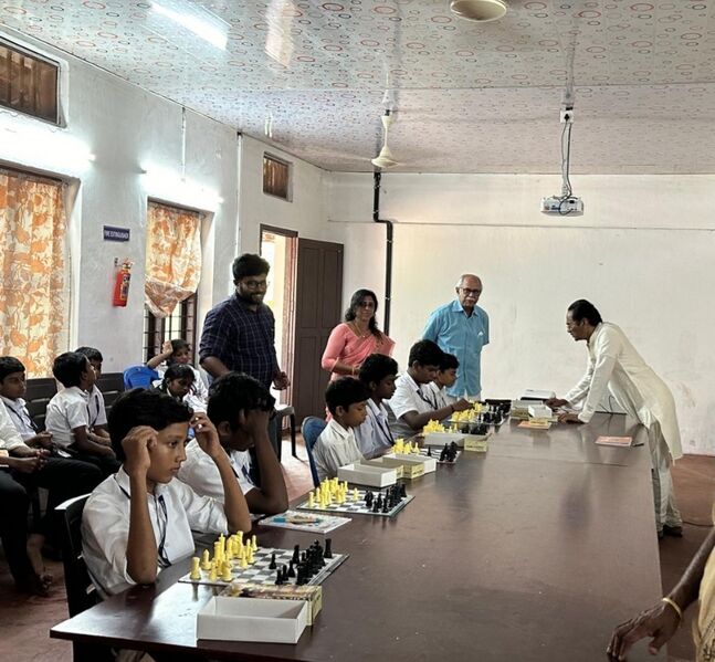 പ്രമാണം:34026-Chess Competition.jpg