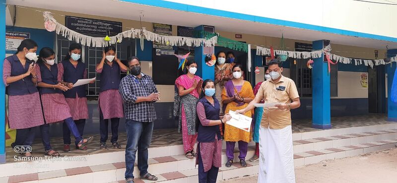 പ്രമാണം:42085 deshabhakthijanam2.jpg