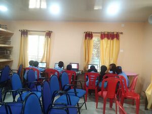 42552 -computer lab.jpg