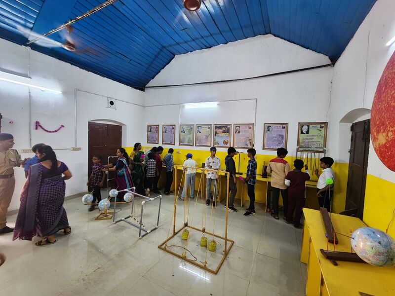 പ്രമാണം:43084 hitech lab.jpeg