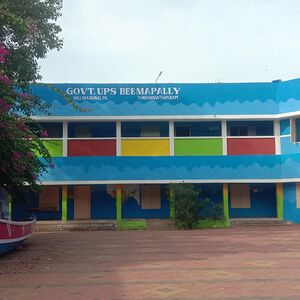 43240 Schholpic.jpeg