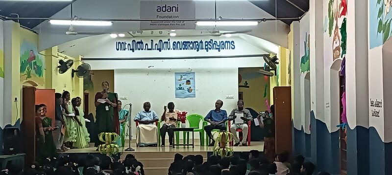 പ്രമാണം:44220 paristhidi 2.jpg