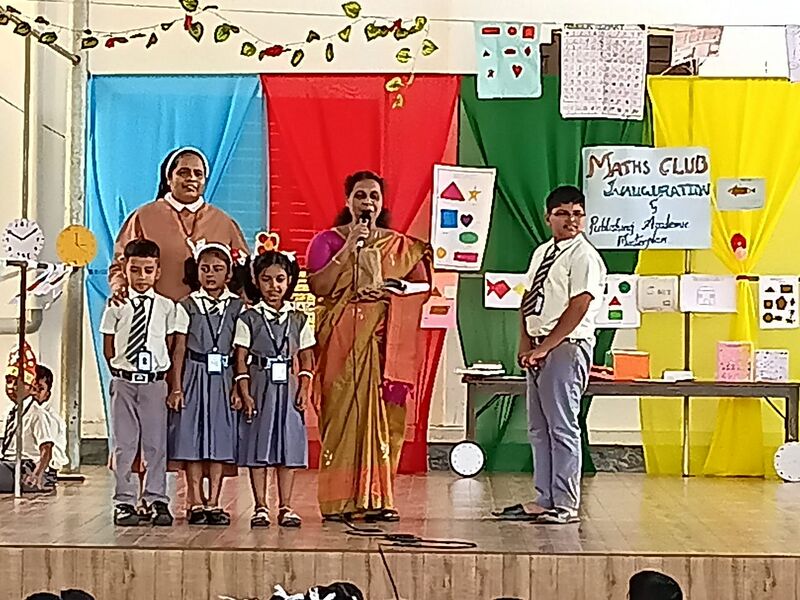 പ്രമാണം:44443 maths1.jpg